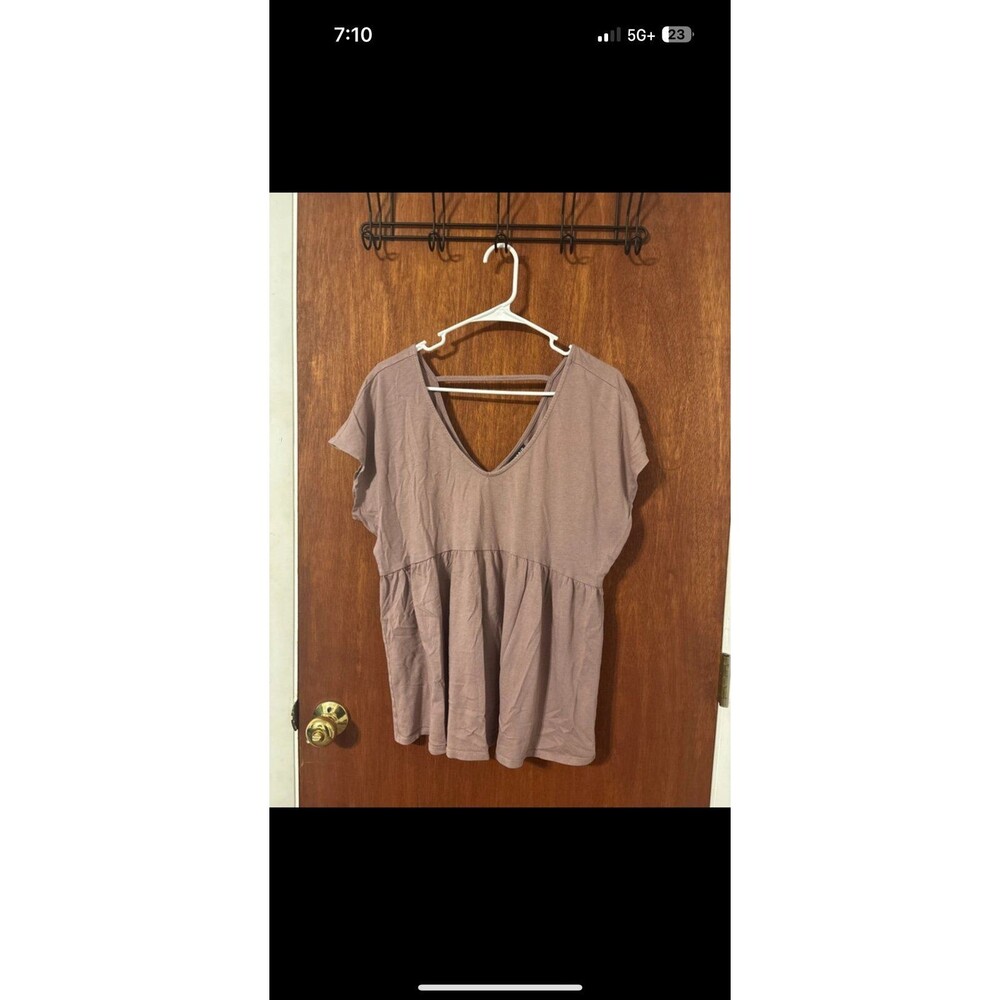 Torrid Shirt Size 1